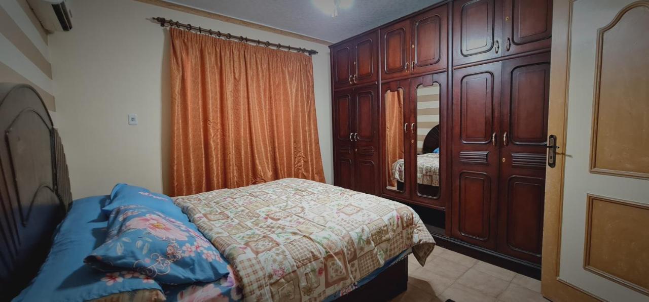 Comfy 3 Bedrooms Apartment In Cairo 87 Exteriör bild